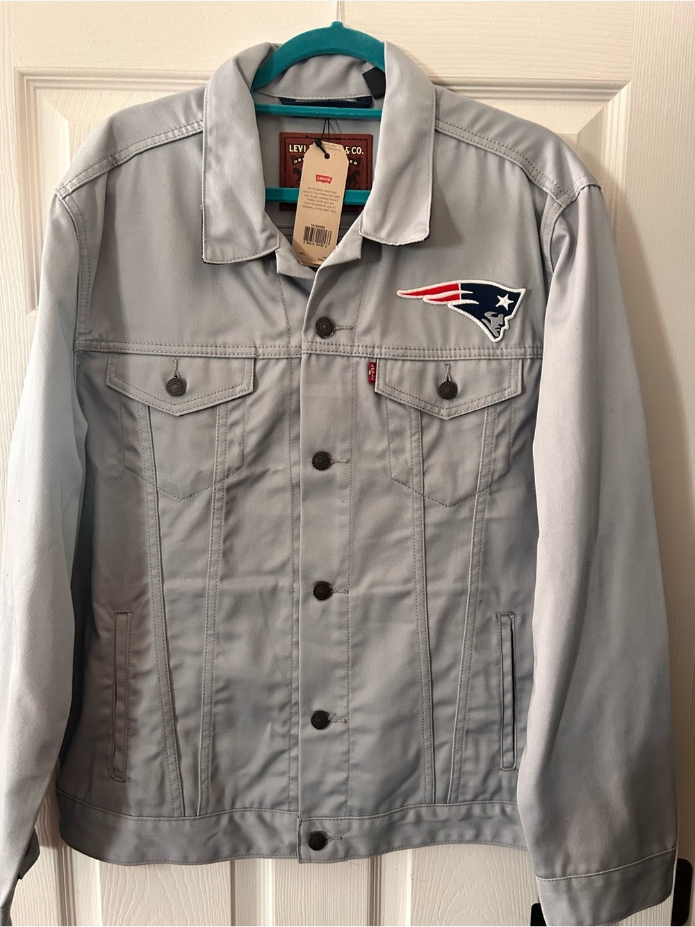 NFL Light Gray Levi's Team Patch Trucker Jacket